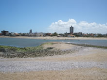 vista de la playa de la paloma desde la isla